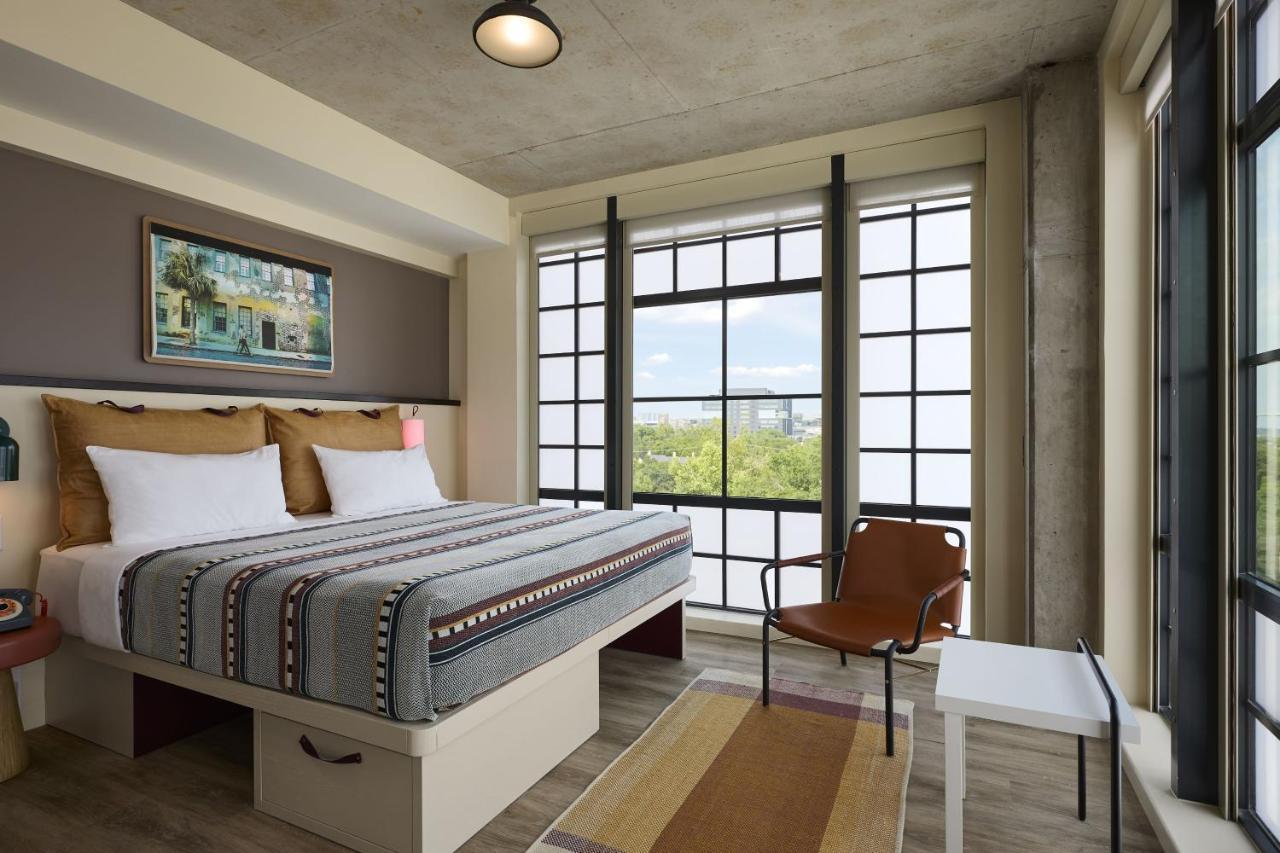 Moxy Charleston Downtown Hotel Kültér fotó